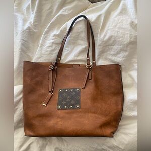 Vegan brown leather Louis Vuitton tote with removable pouch NEW